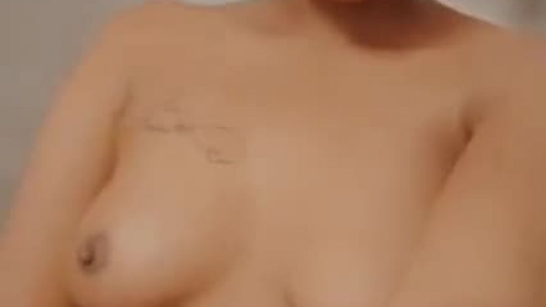 Posh horny pussy