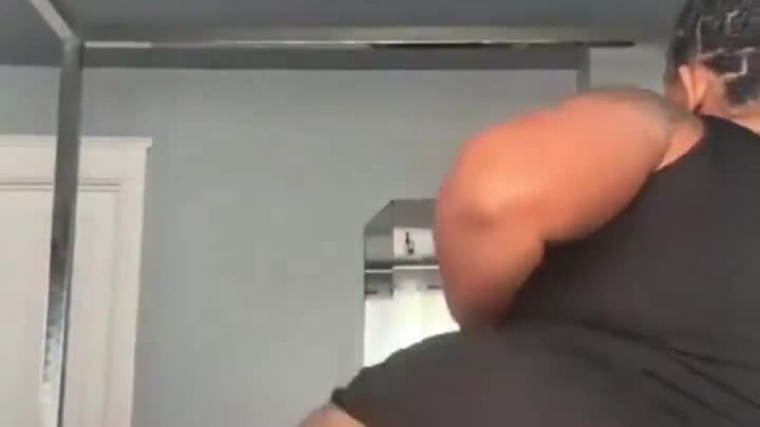 look at my ass