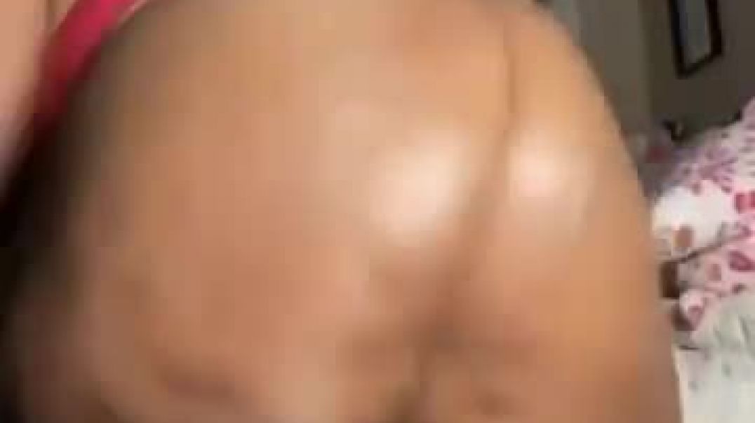 ⁣Open 🍑