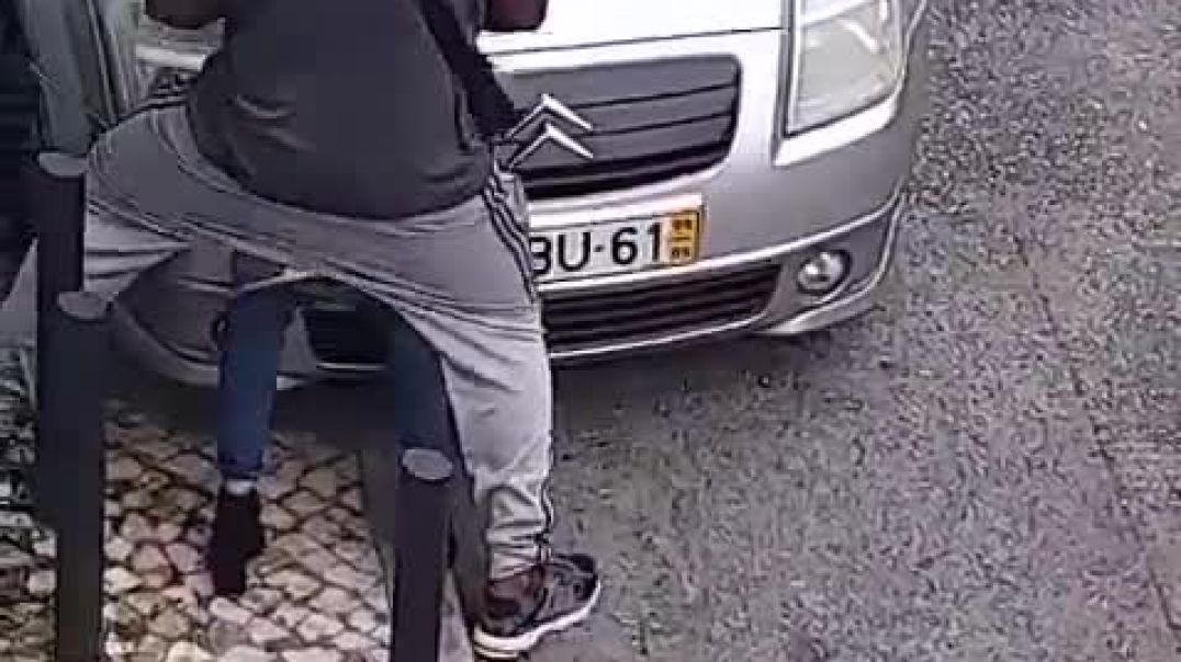 ⁣Black-Friday-Public-Sex-In-The-Street