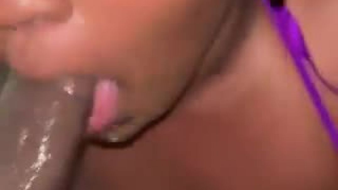 Ebony amateur blowjob facial cumshot